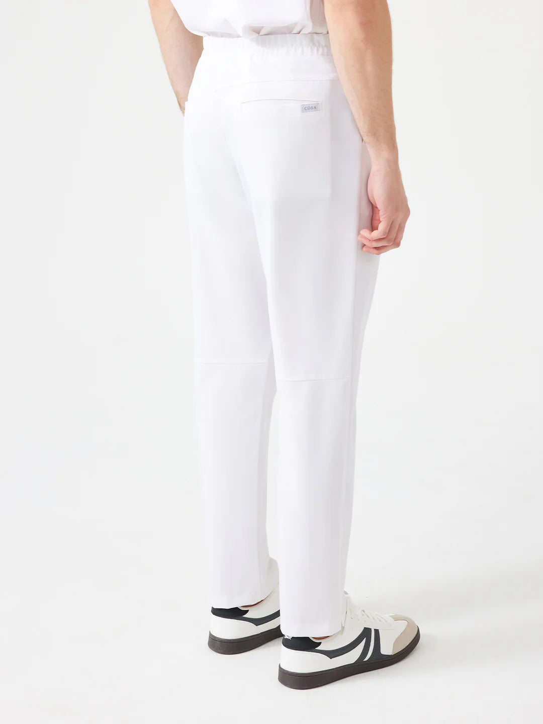 Altius White