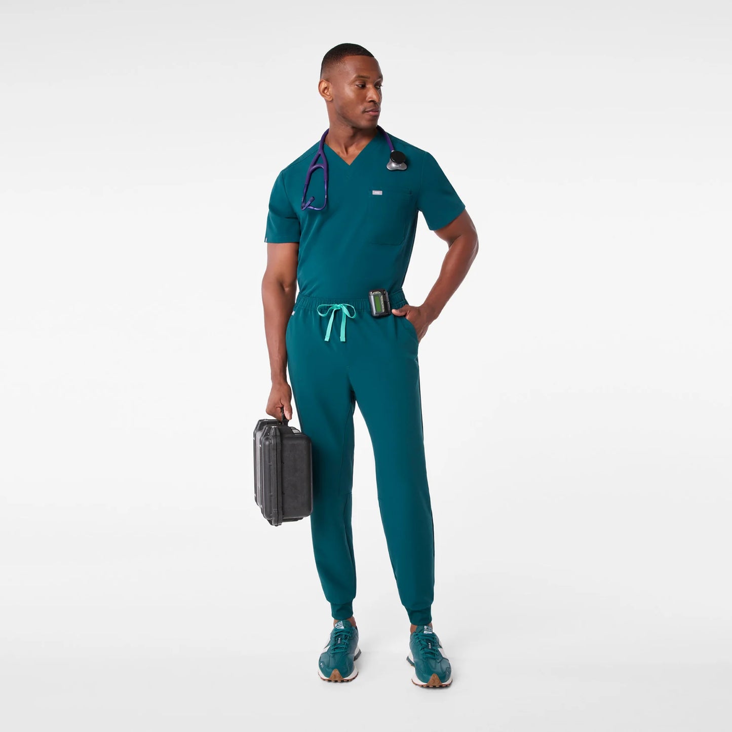 Leon Caribbean Blue Jogger